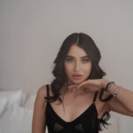 Lovely Bella