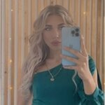 Alluring Yana