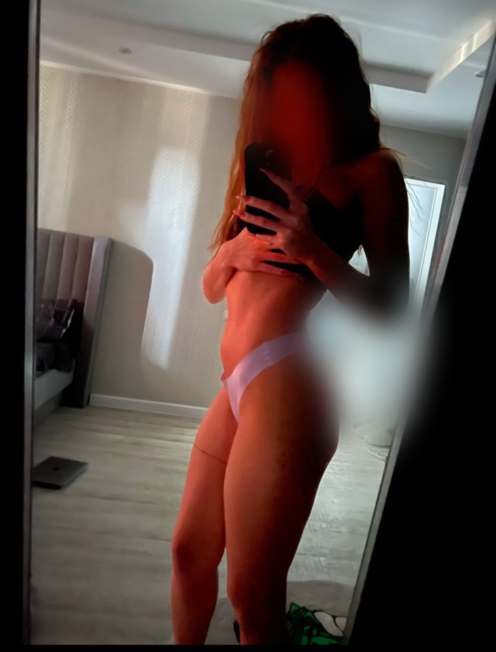 Crimson Desire Kristina